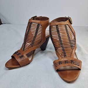 Vince Camuto Huarache Sandals Women's 8.5M Brown Stacked Heel